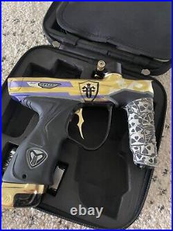 Dye m3+ paintball marker