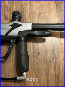 Spyder VS2 Electronic Paintball Marker Gun No Charger Marker Only With Barrel