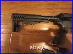 Tippman M4 Carbine. 68 Caliber Mag Fed, Paintball Gun, Black, Very Lightly used