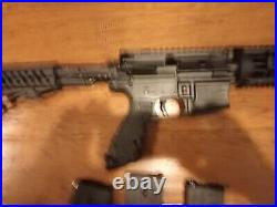 Tippman M4 Carbine. 68 Caliber Mag Fed, Paintball Gun, Black, Very Lightly used