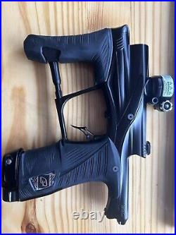 Used Planet Eclipse LV1.6 Electronic Paintball Marker Gun w / Case Midnight